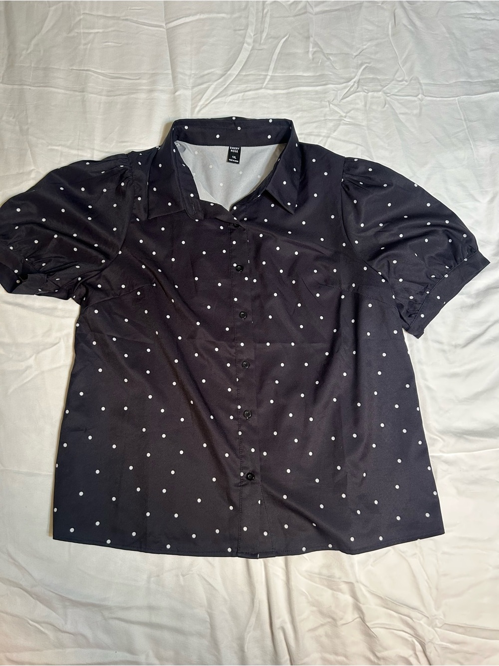 Polka Dot Short-Sleeve Button-Down Shirt — Black/White